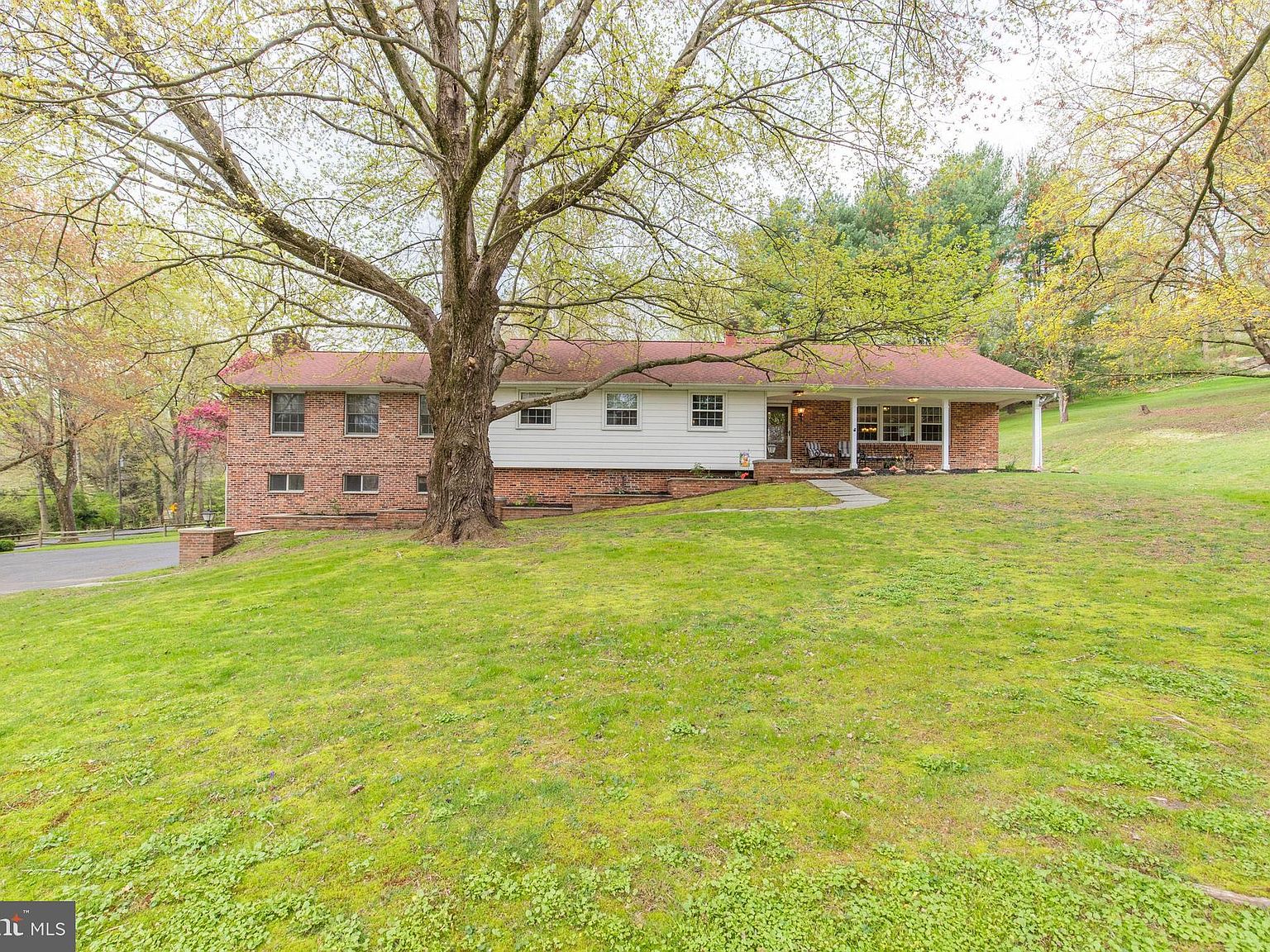 690 Berry Ln Media Pa 19063 Zillow
