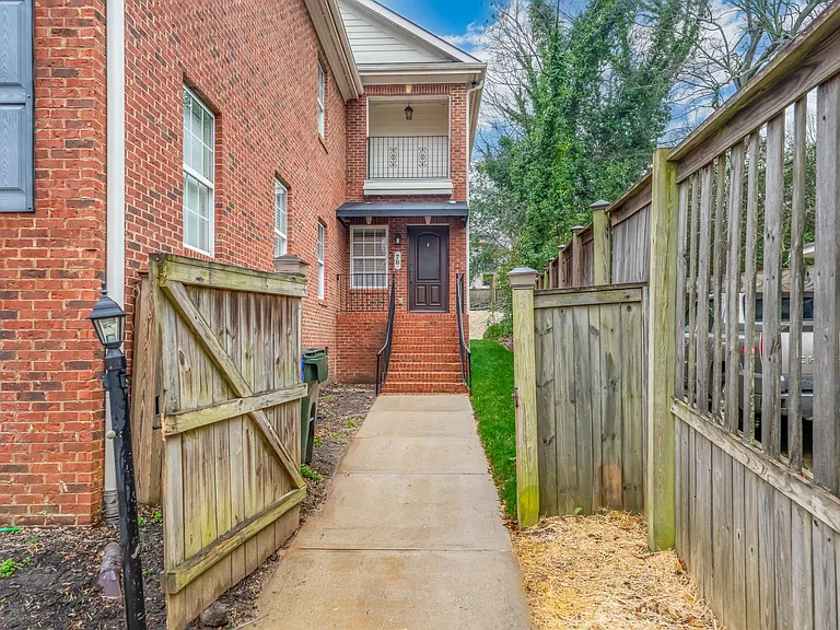 7B Croft St — Photo 32
