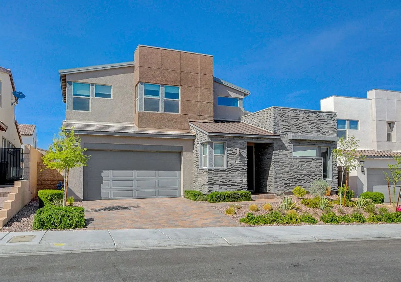 10280 Timberline Valley Ave — Photo 2