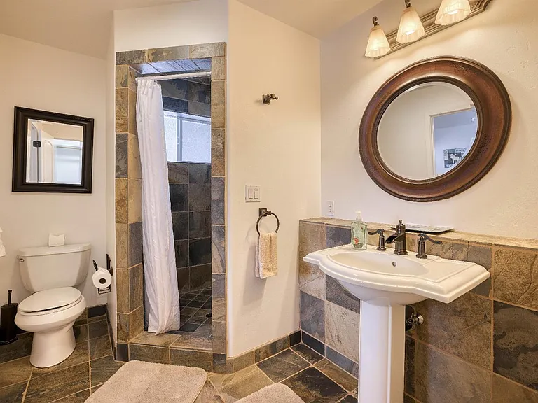 6566 Topaz Dr — Photo 21