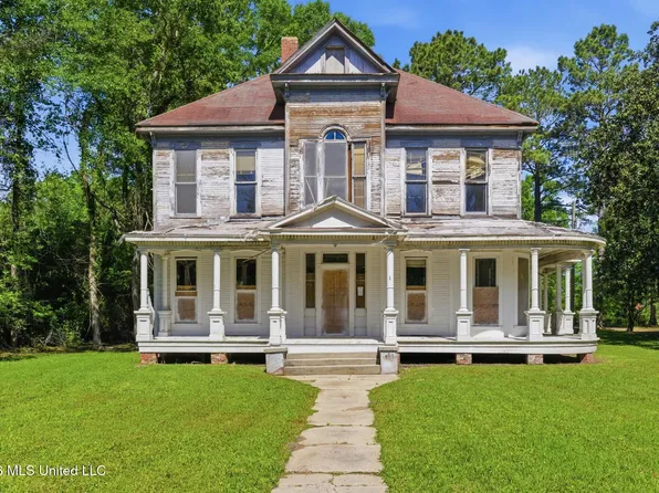 530 Buschman St, Hattiesburg, MS 39401
