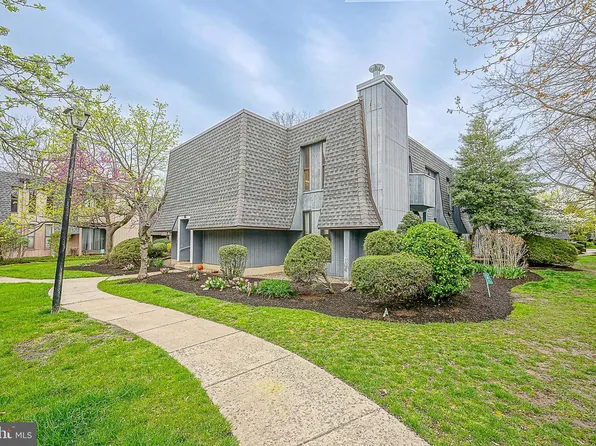 25 S Church Rd Unit 58, Maple Shade, NJ 08052