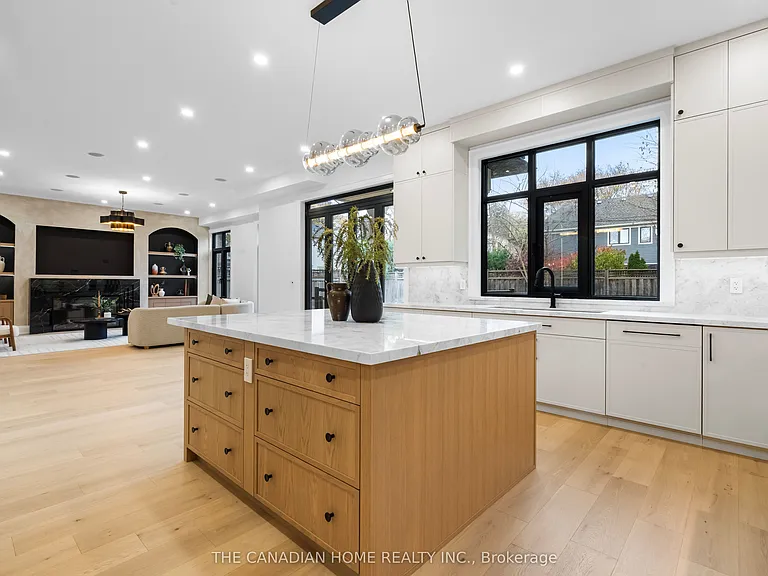 499 Rebecca St — Photo 13