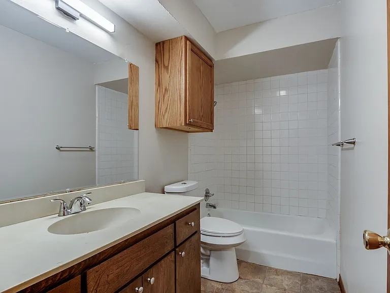 819 N Eagle Ln — Photo 25