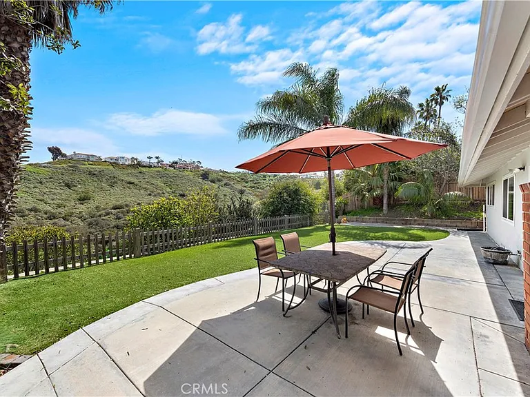 710 Avenida Columbo — Photo 18