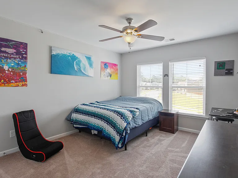 35 Whitaker Way N — Photo 11