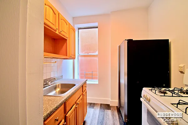 Rented by Voro NYC | media 30