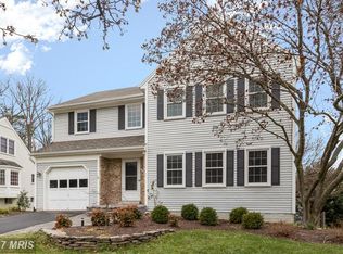 2208 Cedar Mill Ct, Vienna, VA 22182