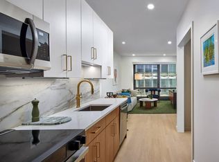 1701 Market St #1323, Philadelphia, PA 19103