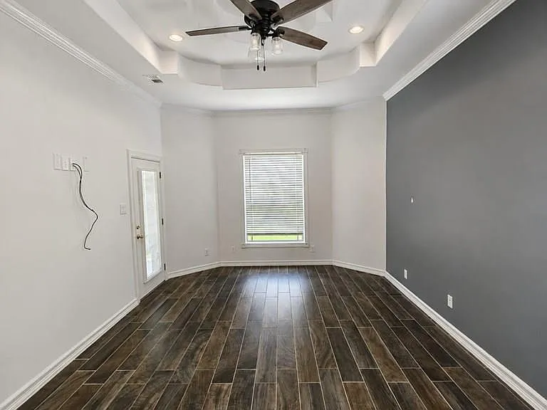 5633 Rustic Manor Dr — Photo 5