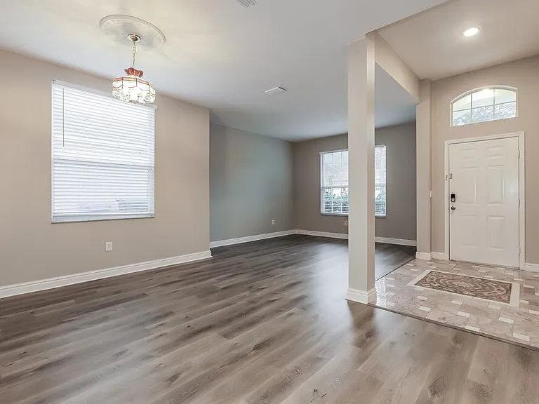 907 Pyrite Ct — Photo 4