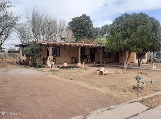 8033 Bowen Rd, El Paso, TX 79915