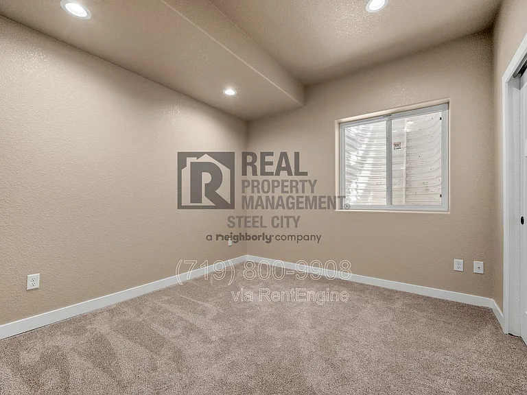 1886 E Jerrian Ln — Photo 38