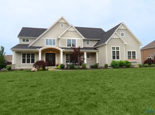 26066 Seminary Rd, Perrysburg, OH 43551