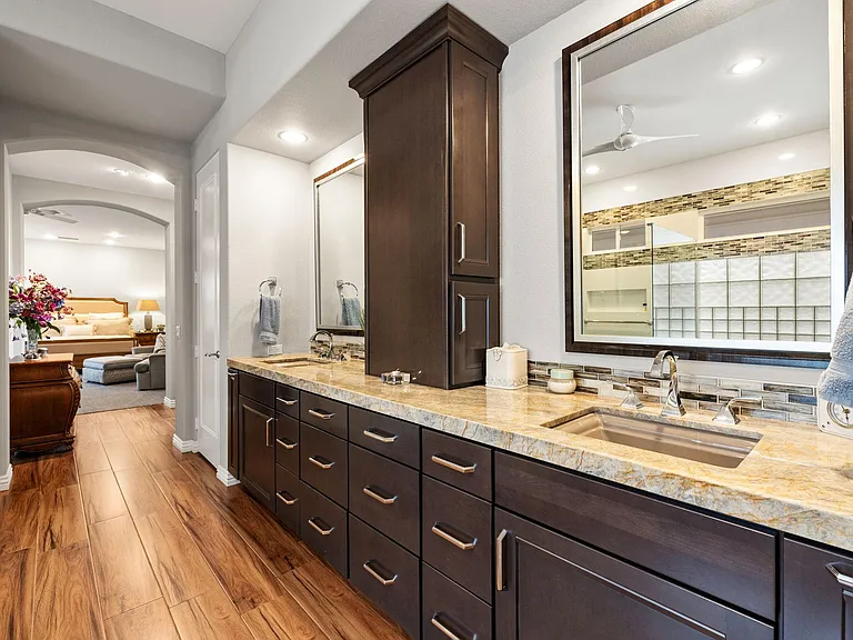 704 Mission Creek Dr — Photo 37