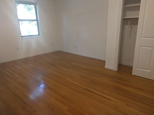 3rd image of 254 W 20th St #A