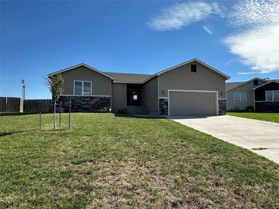2808 Anna Ave, Dodge City, KS, 67801