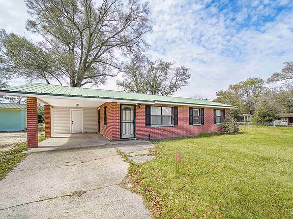 2nd image of 1602 Larry Ave