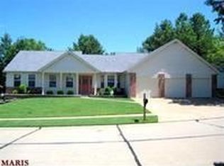 1129 English Saddle Rd, Florissant, MO 63034