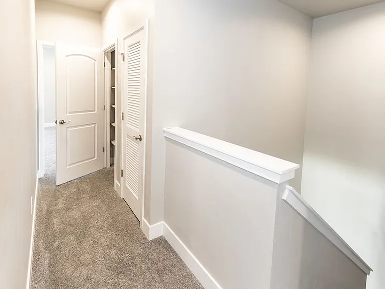 5365 Sky Top Ln — Photo 16