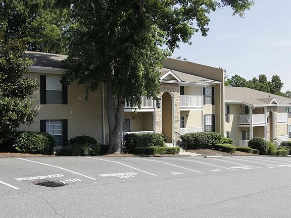 2nd image of 3175 Seven Pines Ct