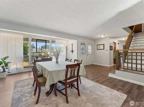 15213 103rd Avenue Ct E, Puyallup, WA 98374