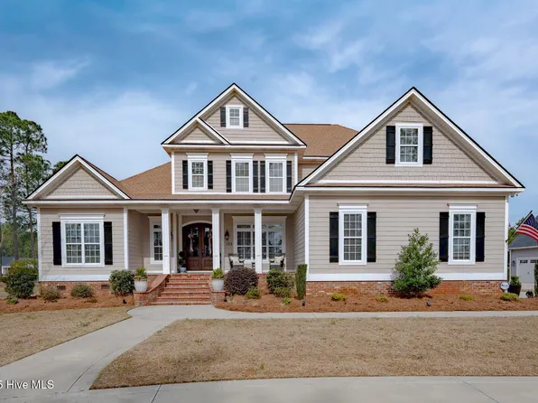 123 Lake Shore Drive, Elizabethtown, NC 28337