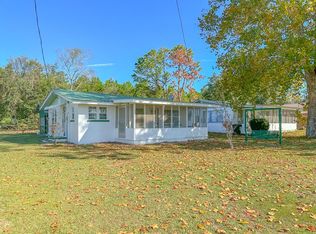 7766 Paradise Dr, Donalsonville, GA 39845