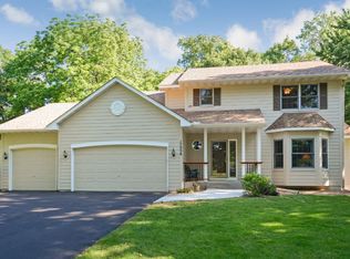 17038 Patricia Ln, Minnetonka, MN 55345