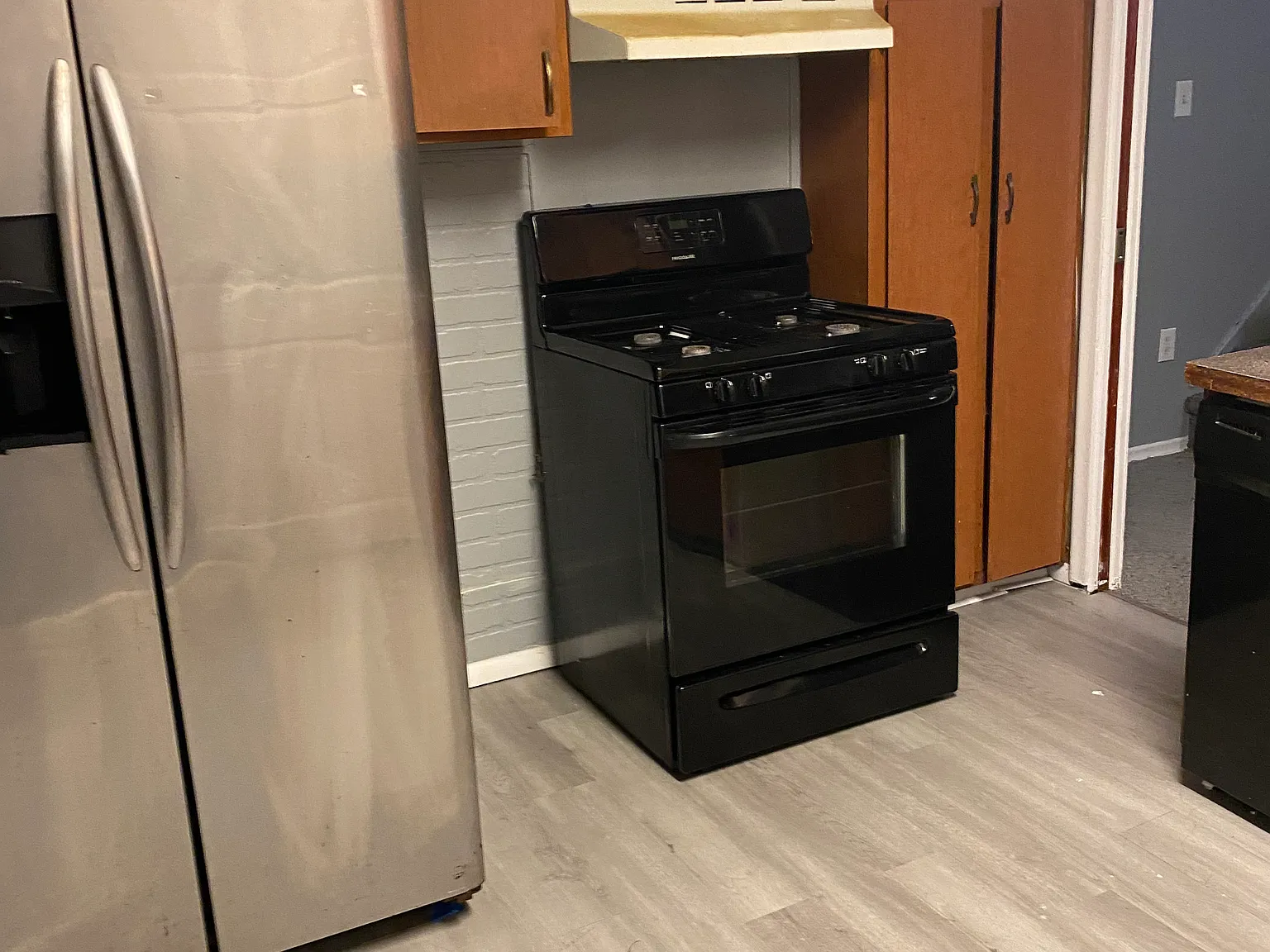 4 bed, 1298 sqft, $1,800 — Photo 2