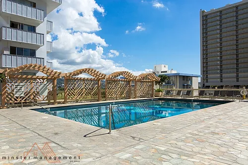 445 Seaside Ave Photo 1