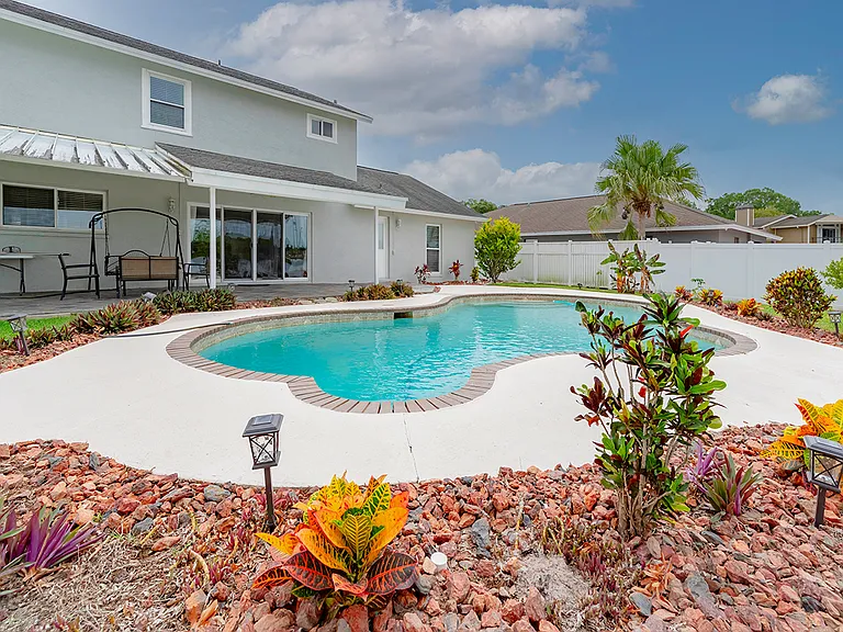 8318 Palma Vista Ln — Photo 2