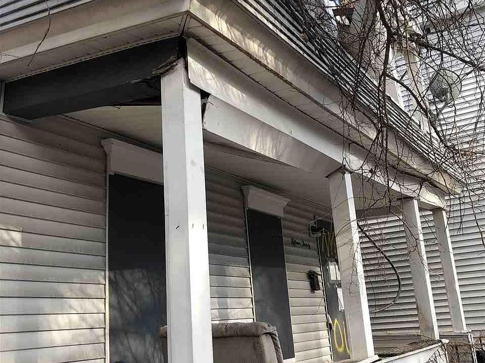 2nd image of 1530 3rd Ave