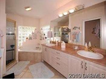 5th image of 1836 Afshin Ct