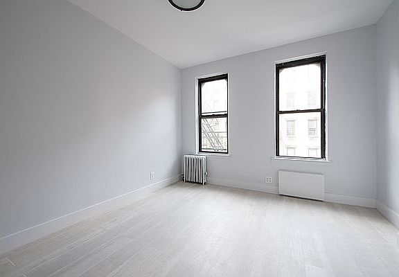3rd image of 309 E 91st St #2FW
