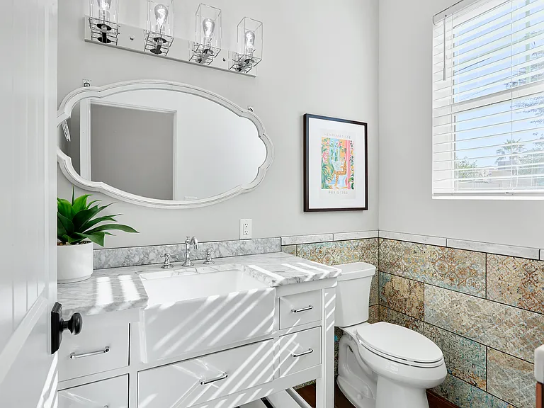 3229 E Campbell Ave — Photo 12