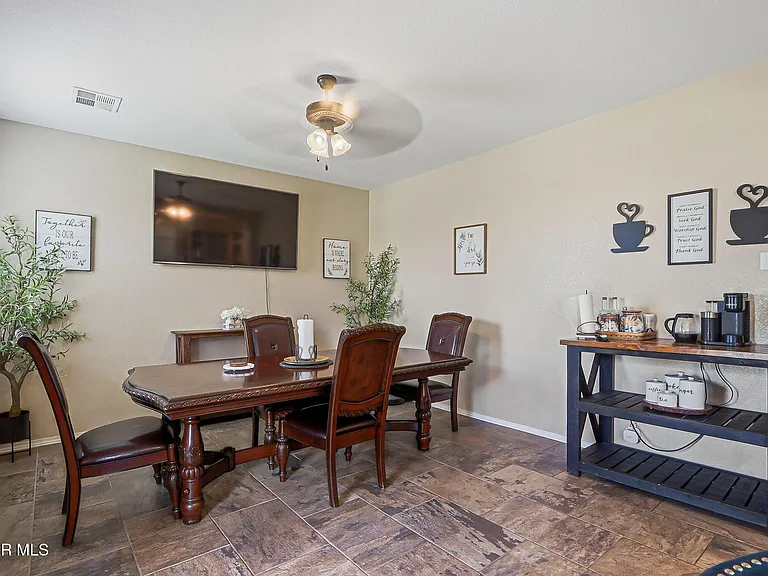 14448 Fernando Zubia Ave — Photo 20