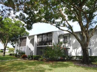 1225 Pine Ridge Cir W APT C2, Tarpon Springs, FL 34688