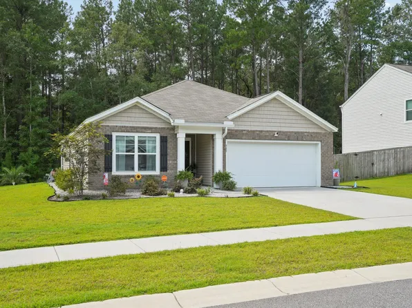 385 Spruce Ivy St, Moncks Corner, SC 29461
