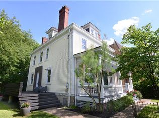 831 Boggs Ave, Mt Washington, PA 15211
