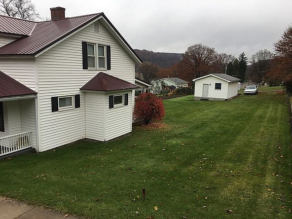 4th image of this home