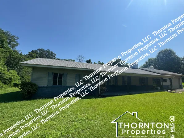 35 Baptist Camp Rd, Guntersville, AL 35976