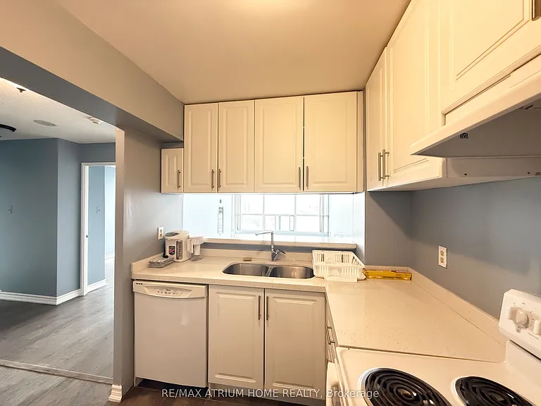 3050 Ellesmere Rd #1604 — Photo 5