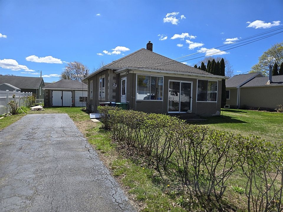 1st image of 23 Newbridge Ave