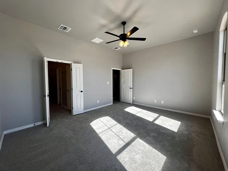 5302 Kilyn Ct — Photo 6