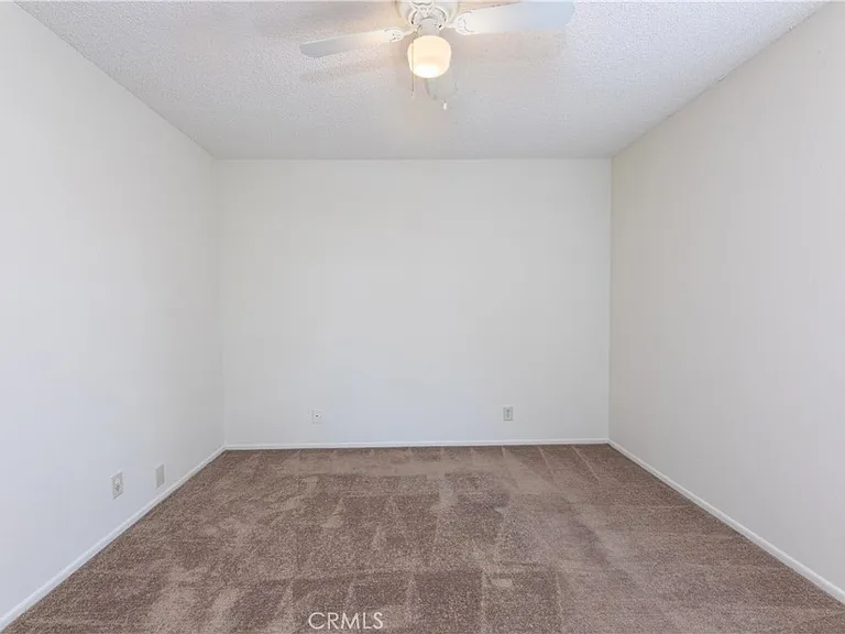 305 Orange Blossom — Photo 20