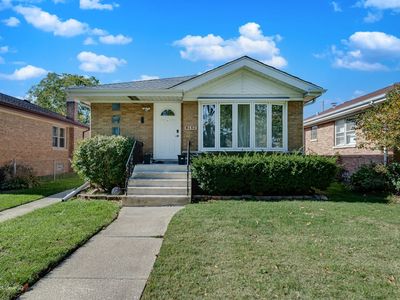 8152 N Ozark Ave, Niles, IL, 60714