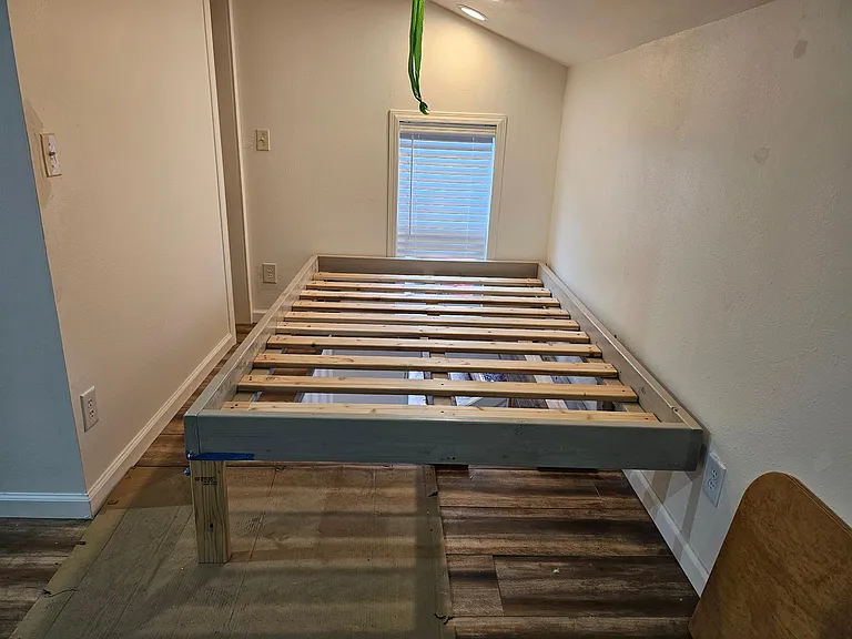 Full size foldable bed
