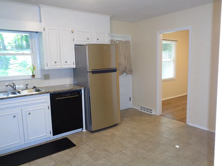 675 Alpine Rd — Photo 7