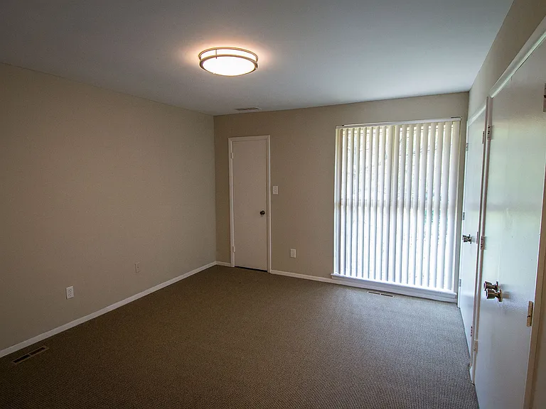 Maplewood Villas — Photo 76
